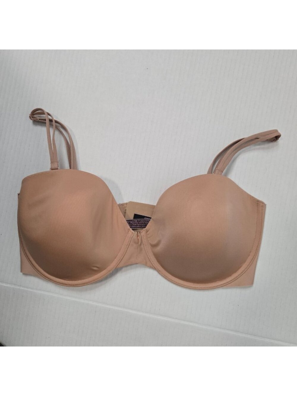 Victoria's Secret 36DD Multi-Way / Multiposition Convertible Strapless Bra Tan